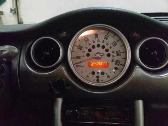 Photo 9 from auction – 2003 MINI COOPER S with VIN WMWRE33483TD67773