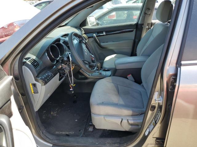 Photo 7 from auction – 2013 KIA SORENTO LX with VIN 5XYKTDA61DG325850