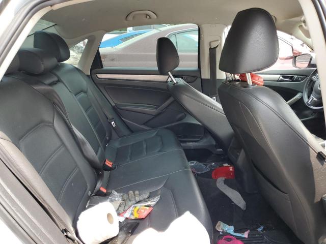 Photo 10 from auction – 2014 VOLKSWAGEN PASSAT S with VIN 1VWAT7A37EC119907