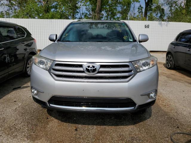 Photo 5 from auction – 2012 TOYOTA HIGHLANDER with VIN 5TDDK3EH5CS117604