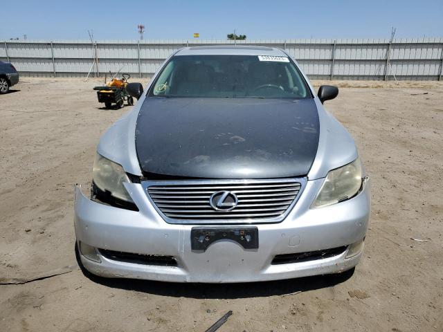 Photo 5 from auction – 2007 LEXUS LS 460L with VIN JTHGL46F775003546