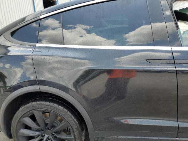 Photo 11 from auction – 2017 TESLA MODEL X with VIN 5YJXCBE27HF079160