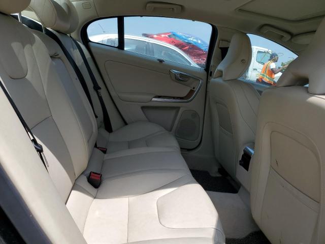 Photo 10 from auction – 2016 VOLVO S60 PLATIN with VIN LYV402FM0GB088553
