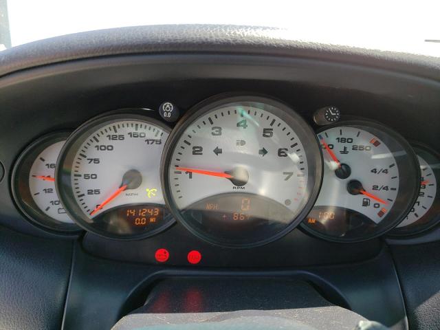 Photo 9 from auction – 2000 PORSCHE 911 CARRER with VIN WP0CA2990YS652026