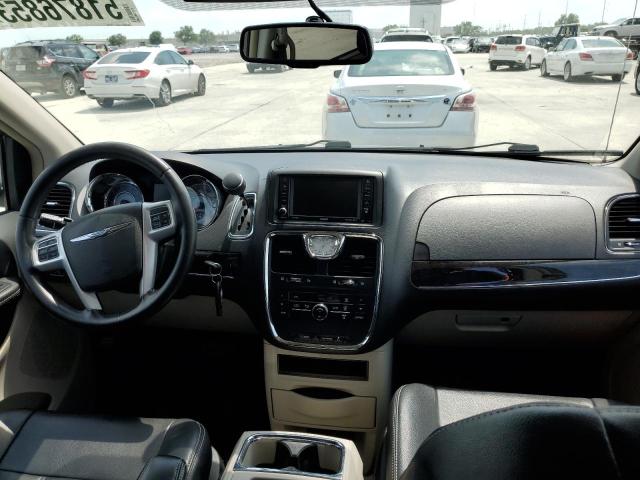 Photo 8 from auction – 2015 CHRYSLER TOWN & COU with VIN 2C4RC1BG9FR629009