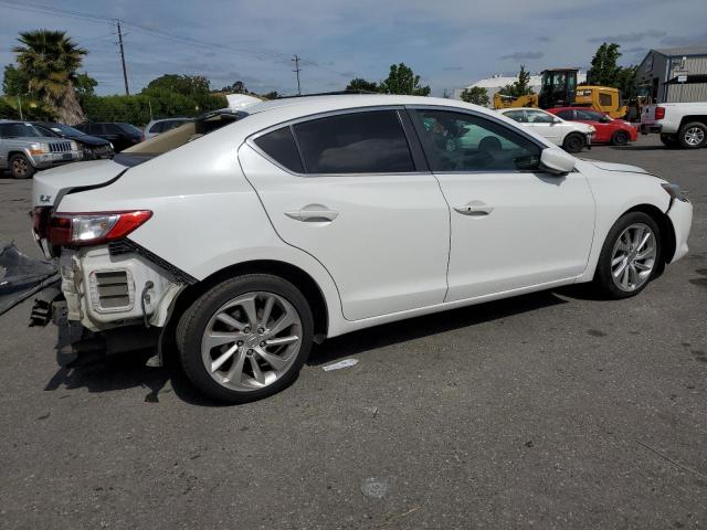 Photo 3 from auction – 2016 ACURA ILX BASE W with VIN 19UDE2F33GA010320