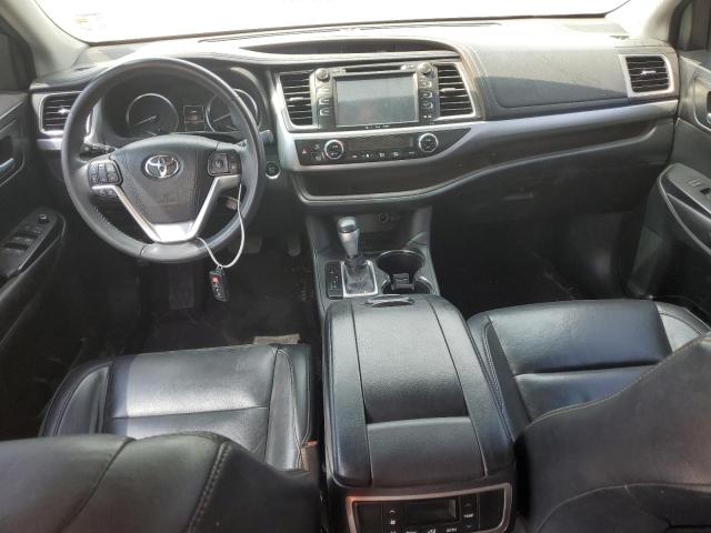 Photo 8 from auction – 2016 TOYOTA HIGHLANDER with VIN 5TDKKRFH7GS165815