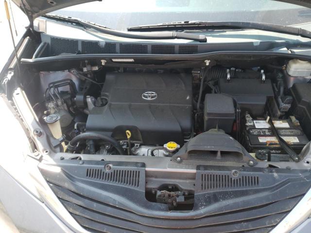 Photo 12 from auction – 2014 TOYOTA SIENNA LE with VIN 5TDKK3DC9ES428159