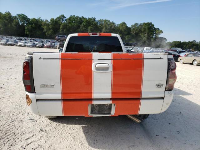 Photo 6 from auction – 2005 CHEVROLET SILVERADO with VIN 1GCEC14X15Z102291