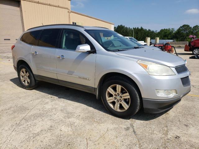 Photo 4 from auction – 2009 CHEVROLET TRAVERSE 4 with VIN 1GNEV23D69S104034
