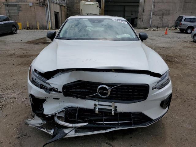 Photo 5 from auction – 2022 VOLVO S60 B5 MOM with VIN 7JRL12TZ7NG154513
