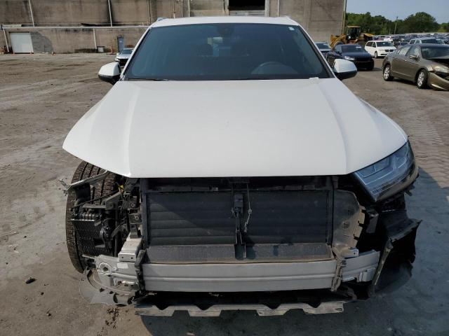 Photo 5 from auction – 2018 AUDI Q7 PREMIUM with VIN WA1LAAF7XJD032818