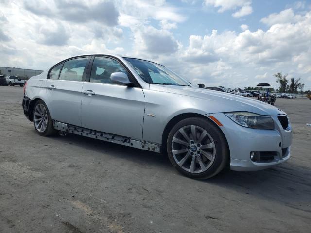 Photo 4 from auction – 2009 BMW 328 I with VIN WBAPH77589NM28042