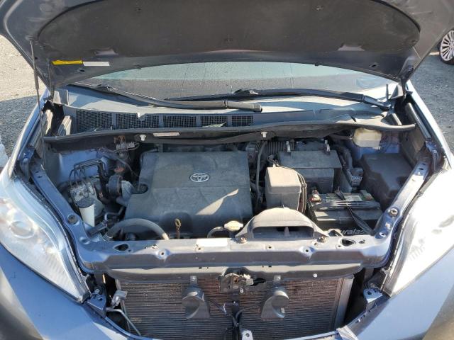 Photo 12 from auction – 2016 TOYOTA SIENNA LE with VIN 5TDJK3DC5GS130352