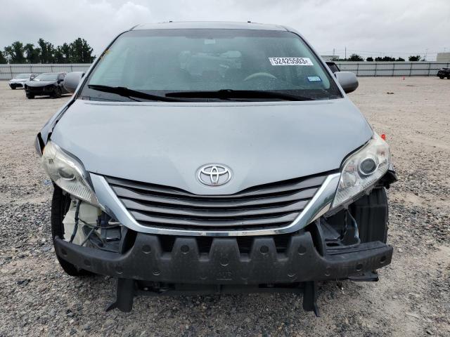 Photo 5 from auction – 2014 TOYOTA SIENNA XLE with VIN 5TDYK3DC7ES411645