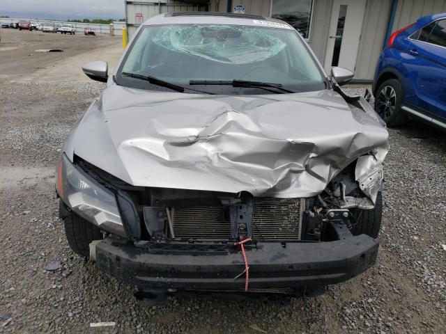 Photo 5 from auction – 2012 VOLKSWAGEN PASSAT SEL with VIN 1VWCN7A33CC006858