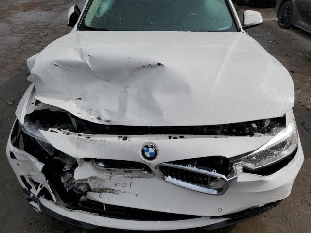 Photo 11 from auction – 2015 BMW 328 XI with VIN WBA3B3G55FNT18389