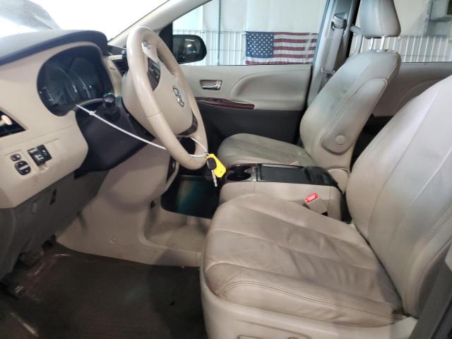 Photo 7 from auction – 2011 TOYOTA SIENNA XLE with VIN 5TDYK3DC2BS016655