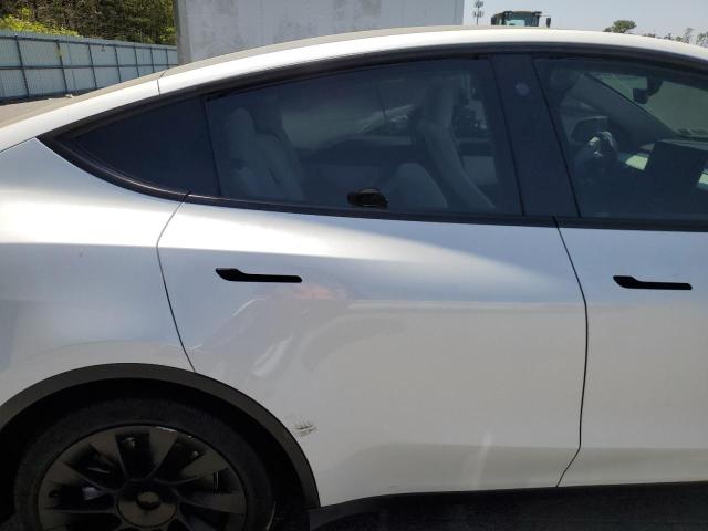 Photo 10 from auction – 2022 TESLA MODEL Y with VIN 7SAYGAEE9NF309762