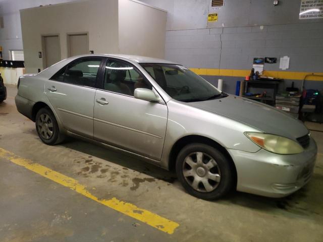 Photo 4 from auction – 2003 TOYOTA CAMRY LE with VIN 4T1BE32KX3U727049