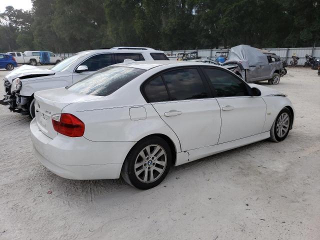 Photo 3 from auction – 2006 BMW 325 I with VIN WBAVB13566KX50199