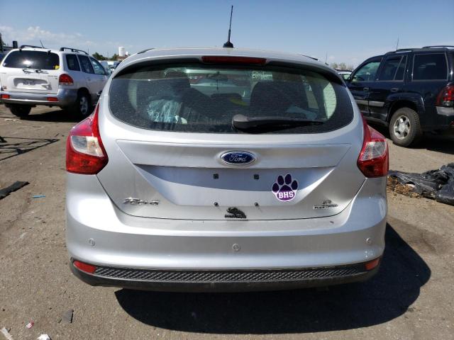 Photo 6 from auction – 2014 FORD FOCUS SE with VIN 1FADP3K29EL381775