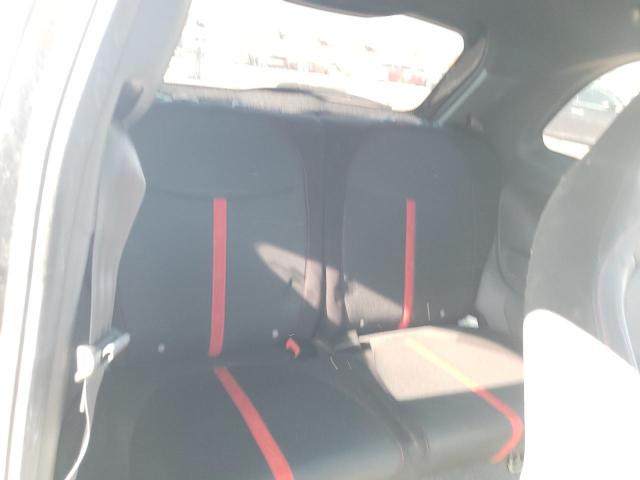 Photo 10 from auction – 2015 FIAT 500 ABARTH with VIN 3C3CFFFH8FT642896