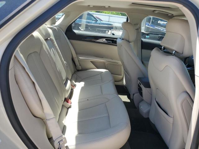 Photo 10 from auction – 2016 LINCOLN MKZ with VIN 3LN6L2G90GR629457