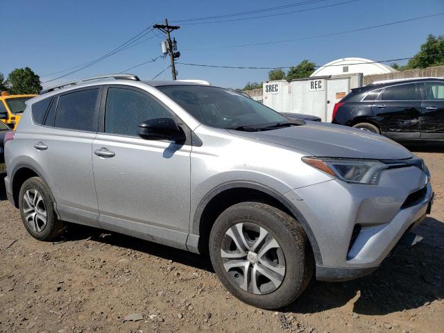Photo 4 from auction – 2017 TOYOTA RAV4 LE with VIN 2T3BFREV6HW613568