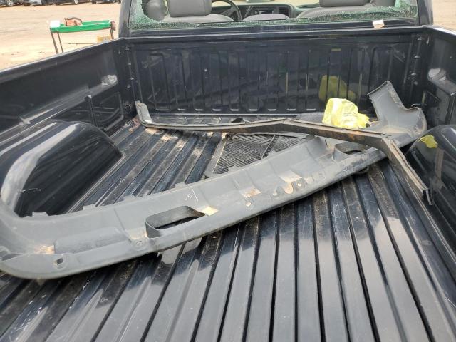 Photo 12 from auction – 2005 CHEVROLET SILVERADO with VIN 1GCEC14X65Z168027
