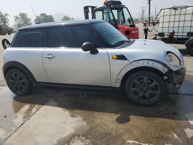 Photo 4 from auction – 2007 MINI COOPER with VIN WMWMF33567TL77334