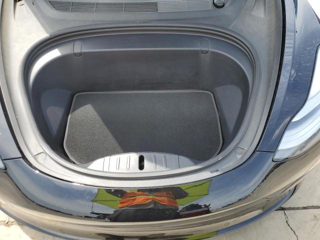 Photo 11 from auction – 2018 TESLA MODEL 3 with VIN 5YJ3E1EA1JF177794