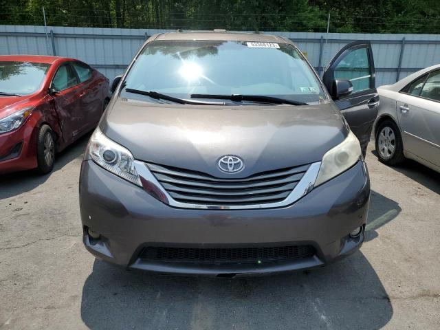 Photo 5 from auction – 2013 TOYOTA SIENNA XLE with VIN 5TDDK3DC3DS062156