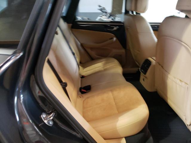 Photo 11 from auction – 2018 PORSCHE MACAN with VIN WP1AA2A51JLB24509