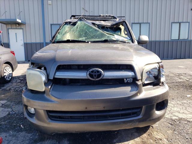 Photo 5 from auction – 2005 TOYOTA SEQUOIA SR with VIN 5TDBT44A65S242998
