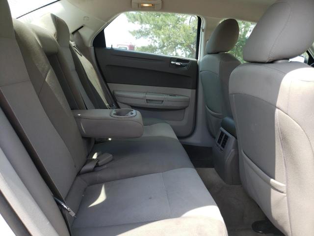 Photo 10 from auction – 2008 CHRYSLER 300 LX with VIN 2C3LA43R68H321662