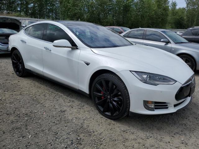 Photo 4 from auction – 2015 TESLA MODEL S 85 with VIN 5YJSA4H26FFP76128