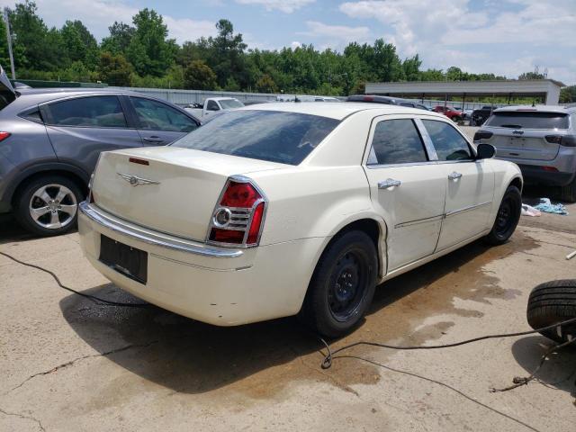 Photo 3 from auction – 2008 CHRYSLER 300 LX with VIN 2C3KA43R08H193298