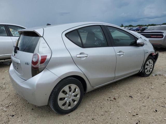 Photo 3 from auction – 2012 TOYOTA PRIUS C with VIN JTDKDTB39C1506060