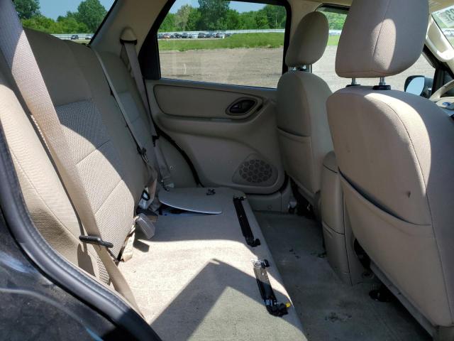 Photo 11 from auction – 2006 FORD ESCAPE XLT with VIN 1FMCU93126KC73072