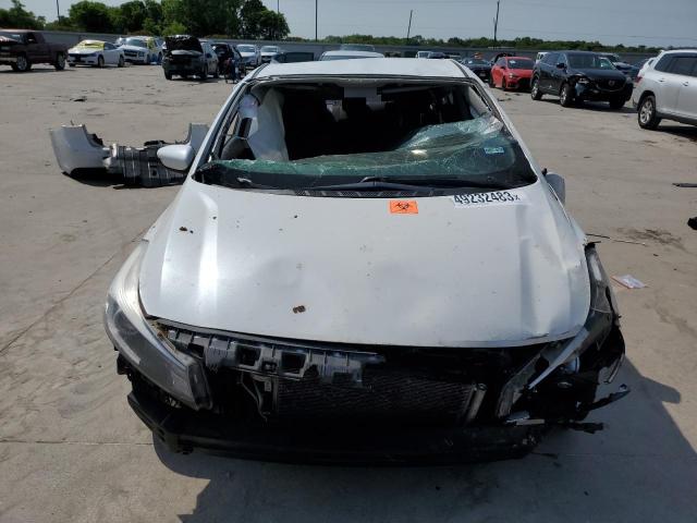 Photo 5 from auction – 2018 KIA FORTE LX with VIN 3KPFL4A79JE171102