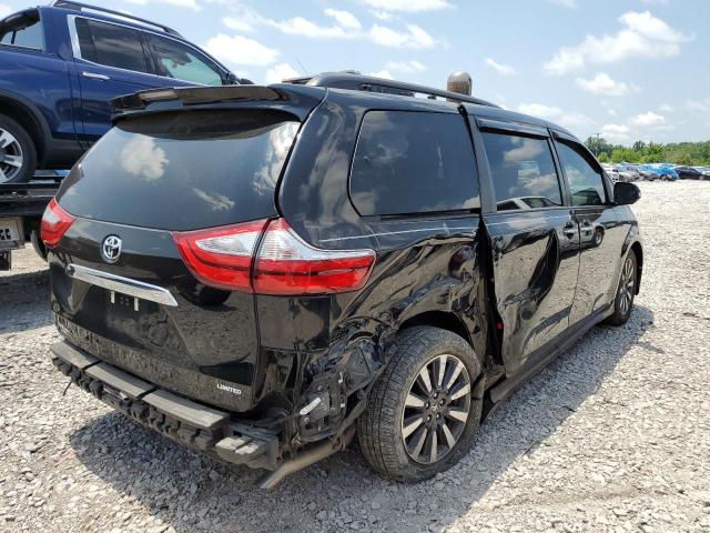 Photo 3 from auction – 2018 TOYOTA SIENNA XLE with VIN 5TDYZ3DC1JS934438