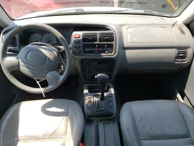 Photo 8 from auction – 2001 CHEVROLET TRACKER LT with VIN 2CNBE634916919608