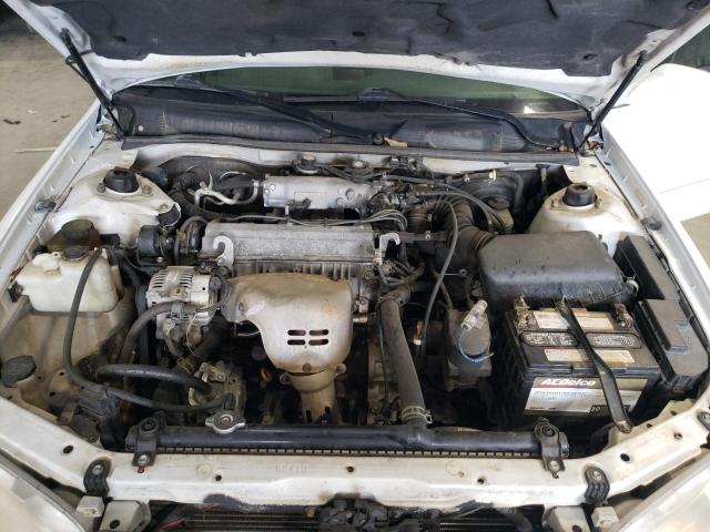 Photo 11 from auction – 2000 TOYOTA CAMRY CE with VIN 4T1BG22K3YU970861
