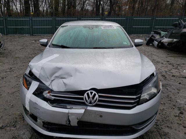 Photo 5 from auction – 2015 VOLKSWAGEN PASSAT S with VIN 1VWAT7A38FC035502