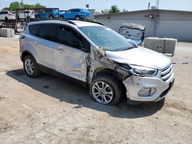 Photo 4 from auction – 2018 FORD ESCAPE SE with VIN 1FMCU9GD5JUB29386