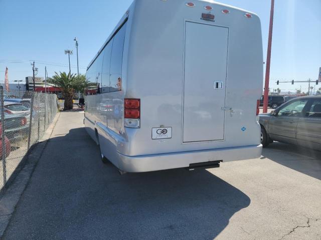 صورة رقم 3 من المزاد - 2014 FORD F550 SUPER مع VIN 1FDUF5GY2EEB36760