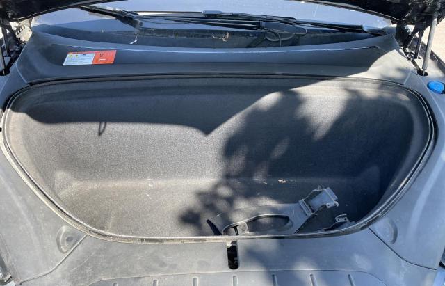 Photo 7 from auction – 2016 TESLA MODEL X with VIN 5YJXCBE2XGF016858