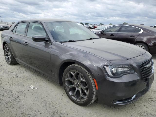 Photo 4 from auction – 2018 CHRYSLER 300 S with VIN 2C3CCABG5JH214102