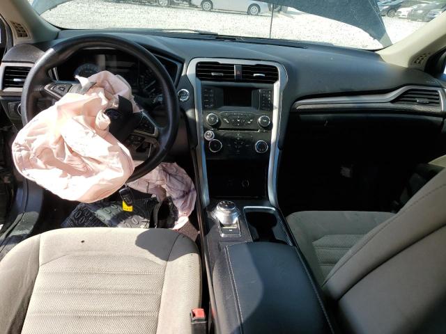 Photo 8 from auction – 2017 FORD FUSION S with VIN 3FA6P0G70HR122898